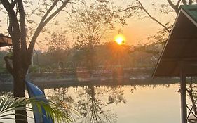 Ban Lake View